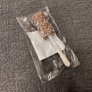 Tarte Concealer Holiday Edition Cap